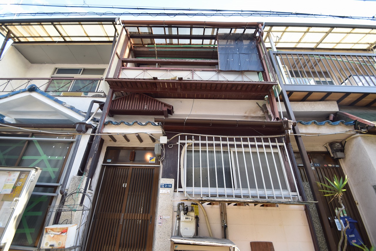 収益戸建　和泉葛の葉町