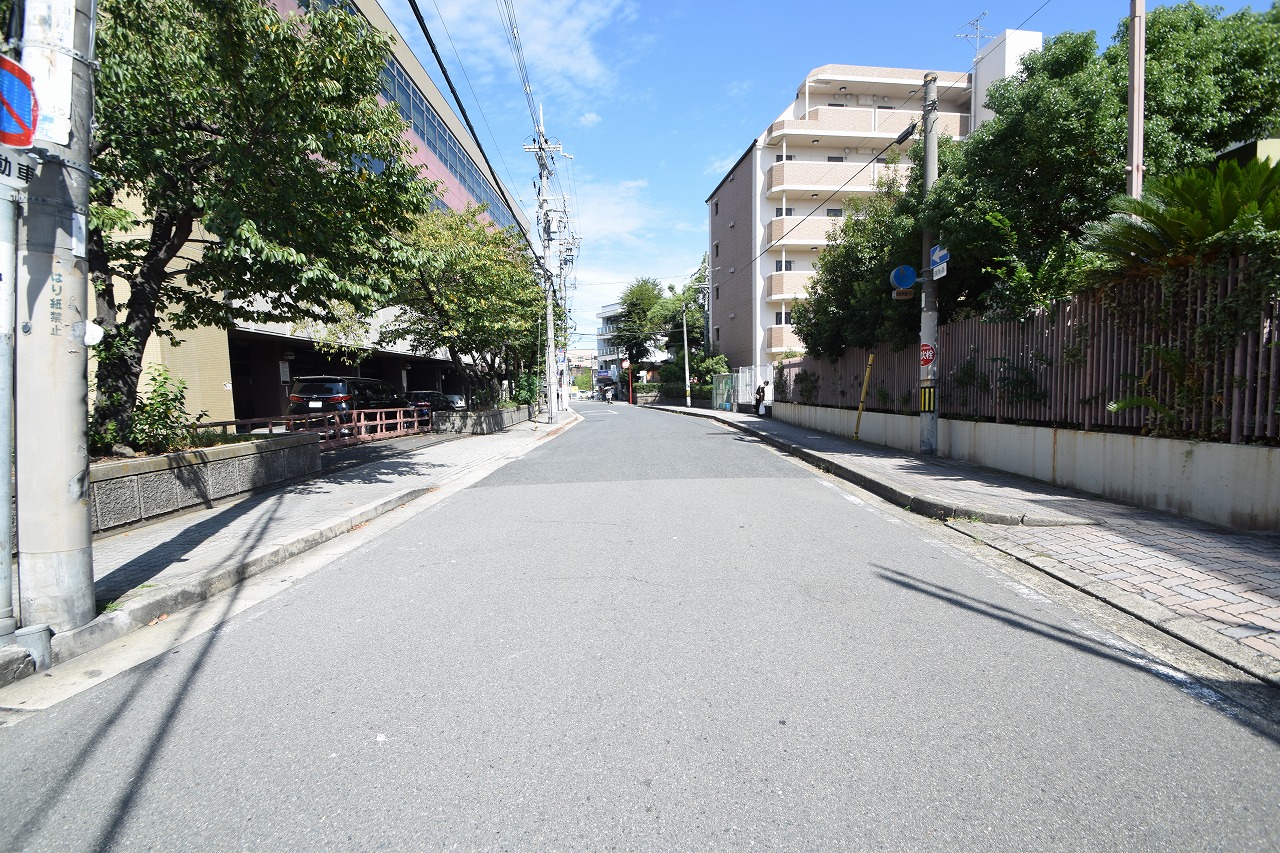 大枝駅前ビル